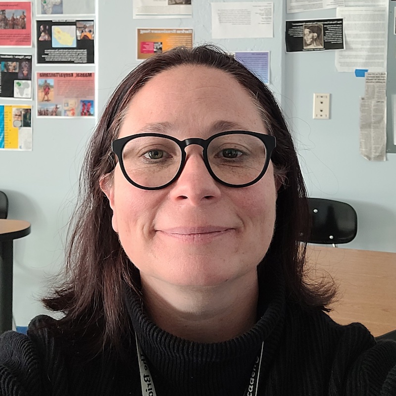 Headshot of Denise Moller